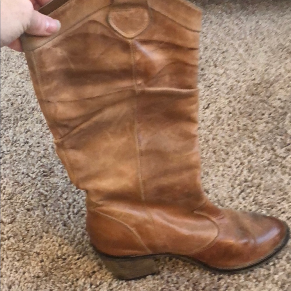 Tan boots